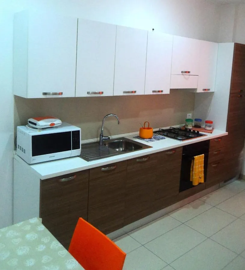 Orange House A Castellammare Del Golfo Apartman